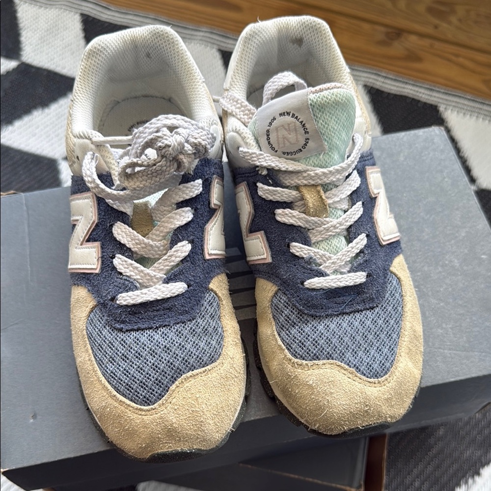New Balance Blue and Tan Sneakers with Mesh Suede Upper